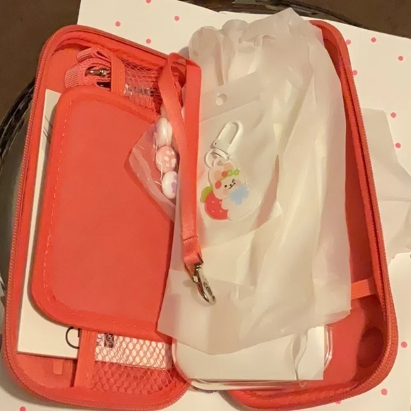 innoAura Switch Lite Carrying Case Bundle with Protective Accessories - Picture 1 of 4